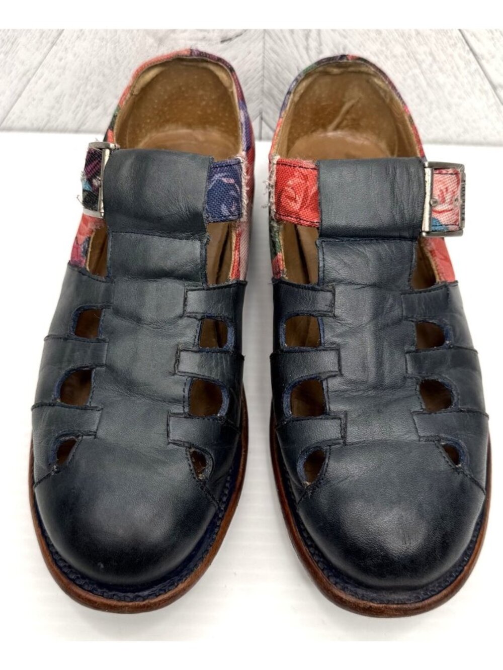 John Fluevog Philippa Floral Womens 7 Blue Leather Fisherman Sandal Mary Jane - Picture 3 of 16